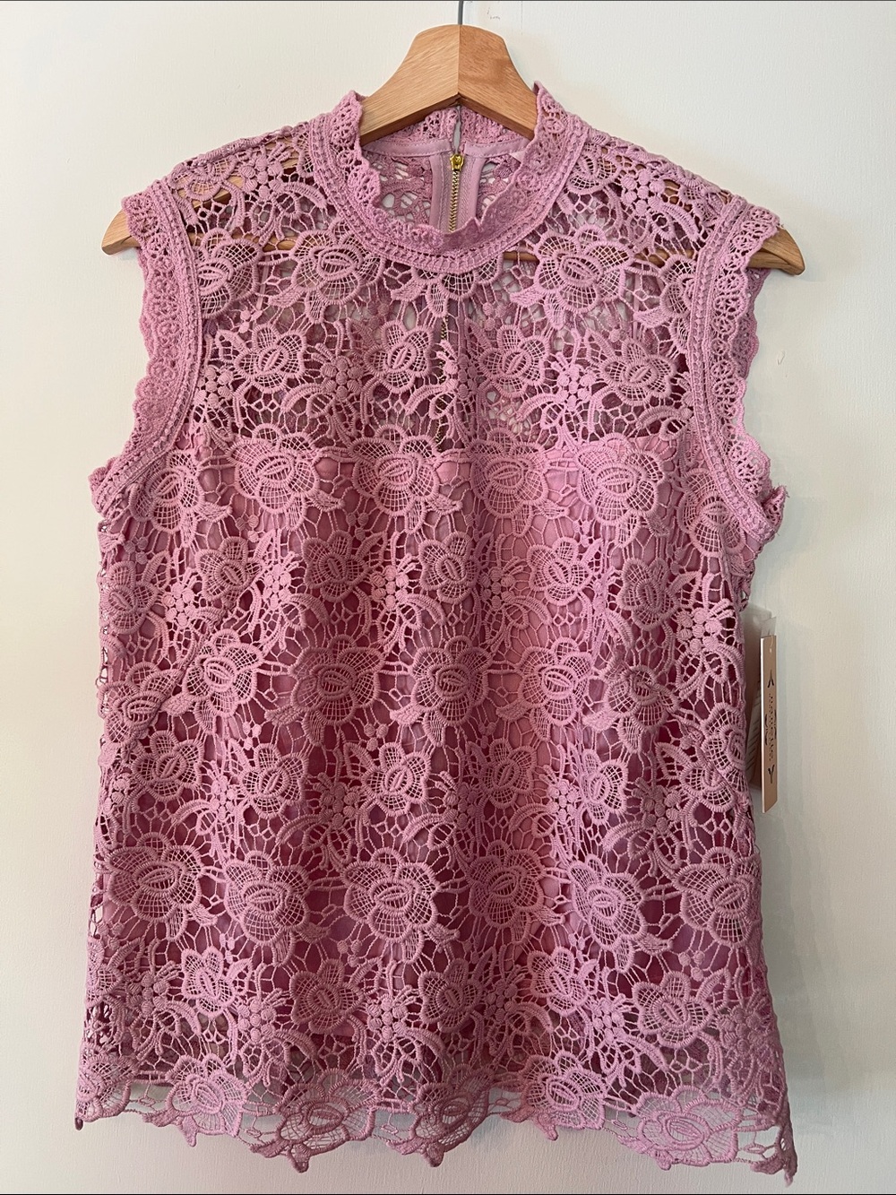 NWT Nanette Lepore Mauve Pink Crochet Lace Sleeveless Top